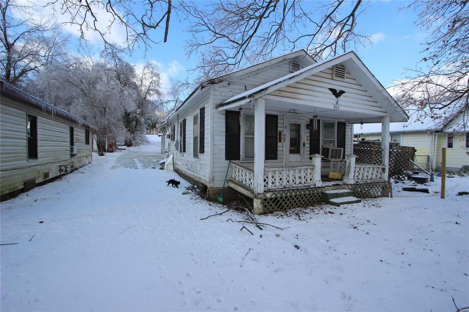 Property Photo:  904 Camilla Street  MO 63601 