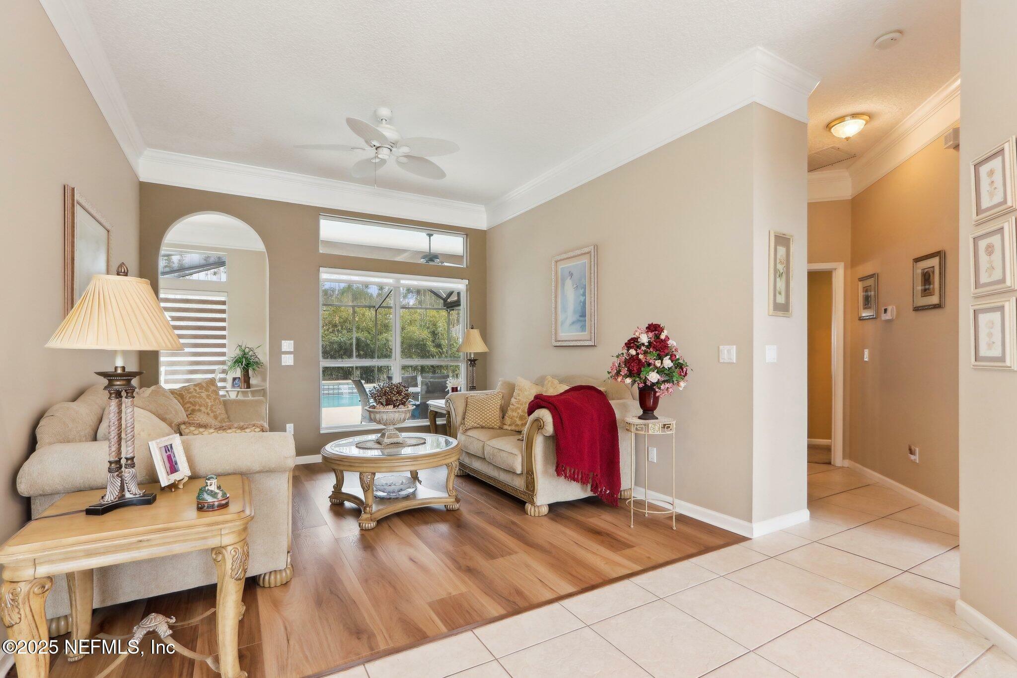 Property Photo:  1409 Starlight Court  FL 32259 