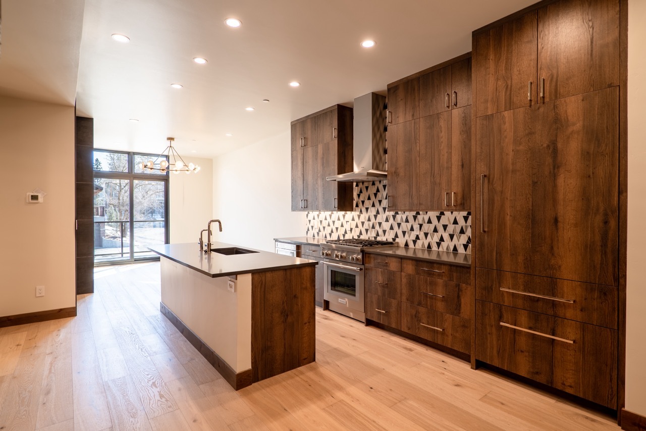 Property Photo: 220 E Second Street 202 MT 59937