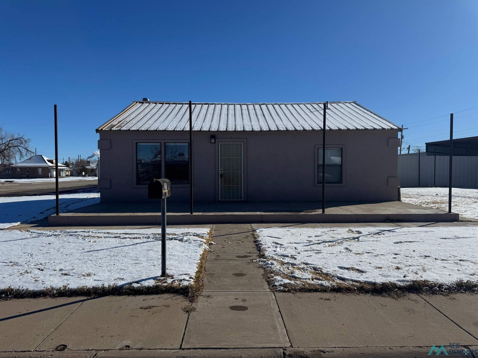 Property Photo:  211 N 9th Street Street  NM 88210 