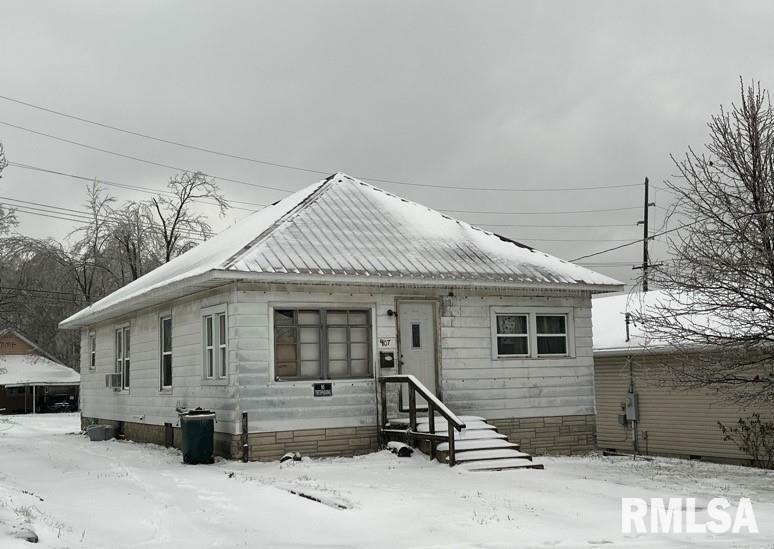 Property Photo:  407 N Gardner Street  IL 62896 