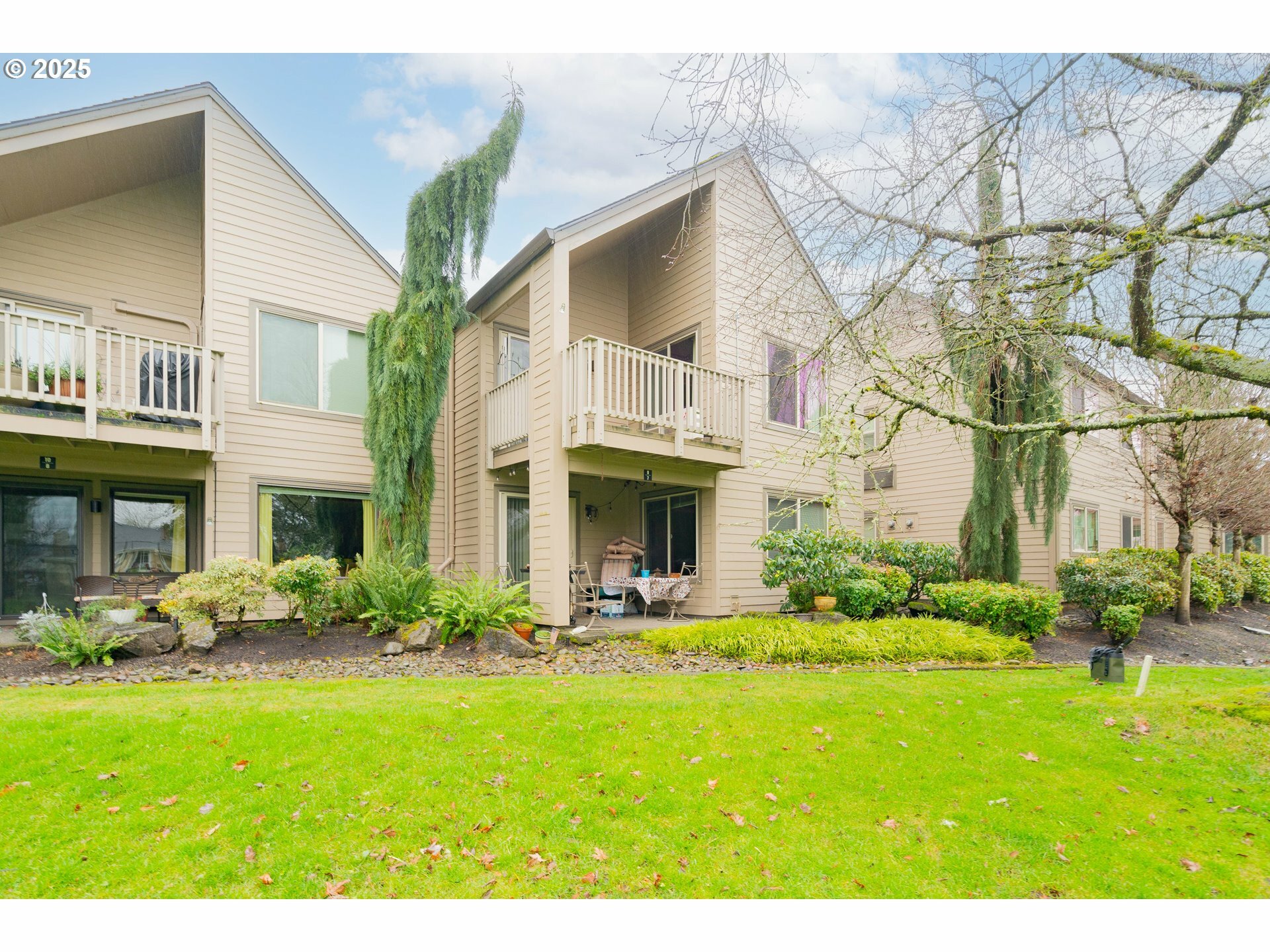 Property Photo: 2618 SE Baypoint Dr U9 WA 98683