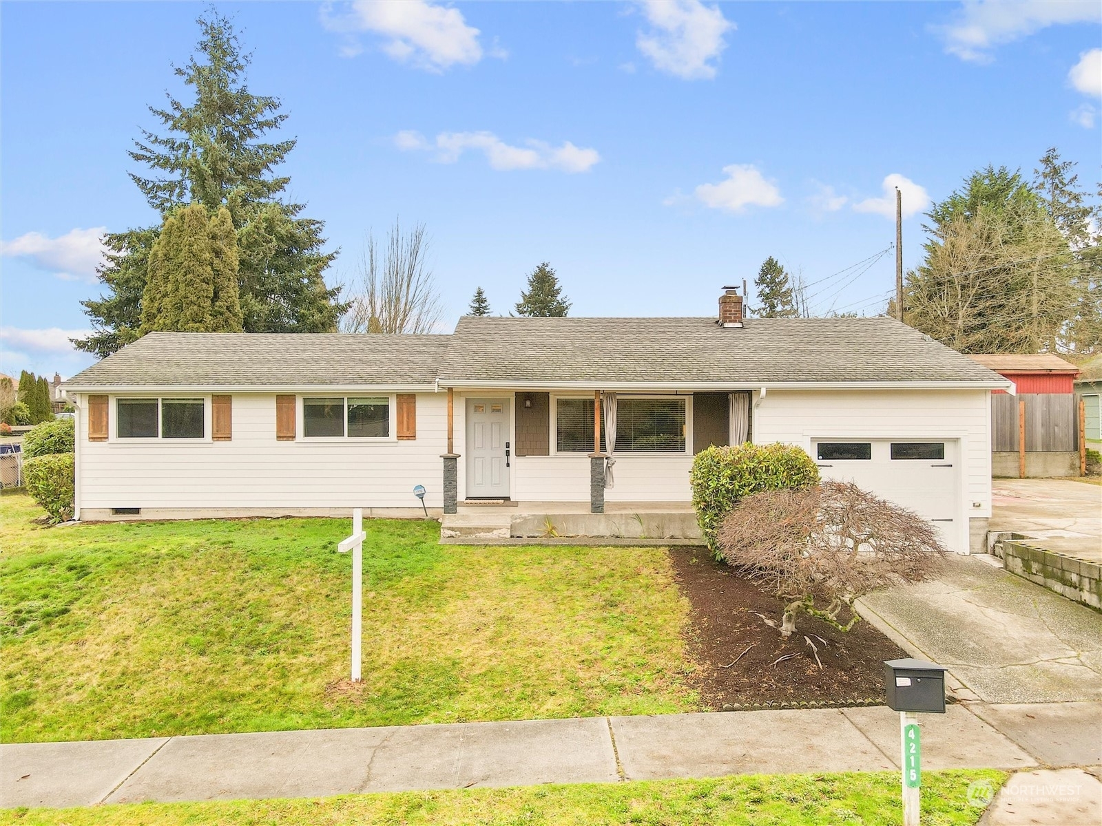 Property Photo:  4215 N Bennett Street  WA 98407 