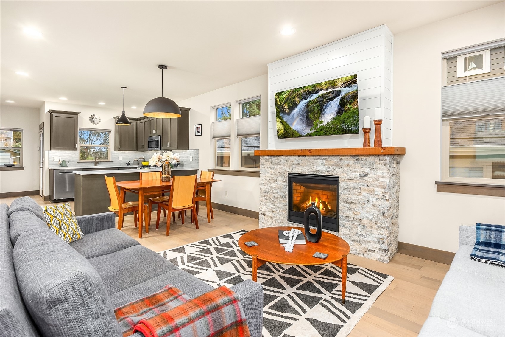 Property Photo: 26292 Illinois Avenue NE WA 98346