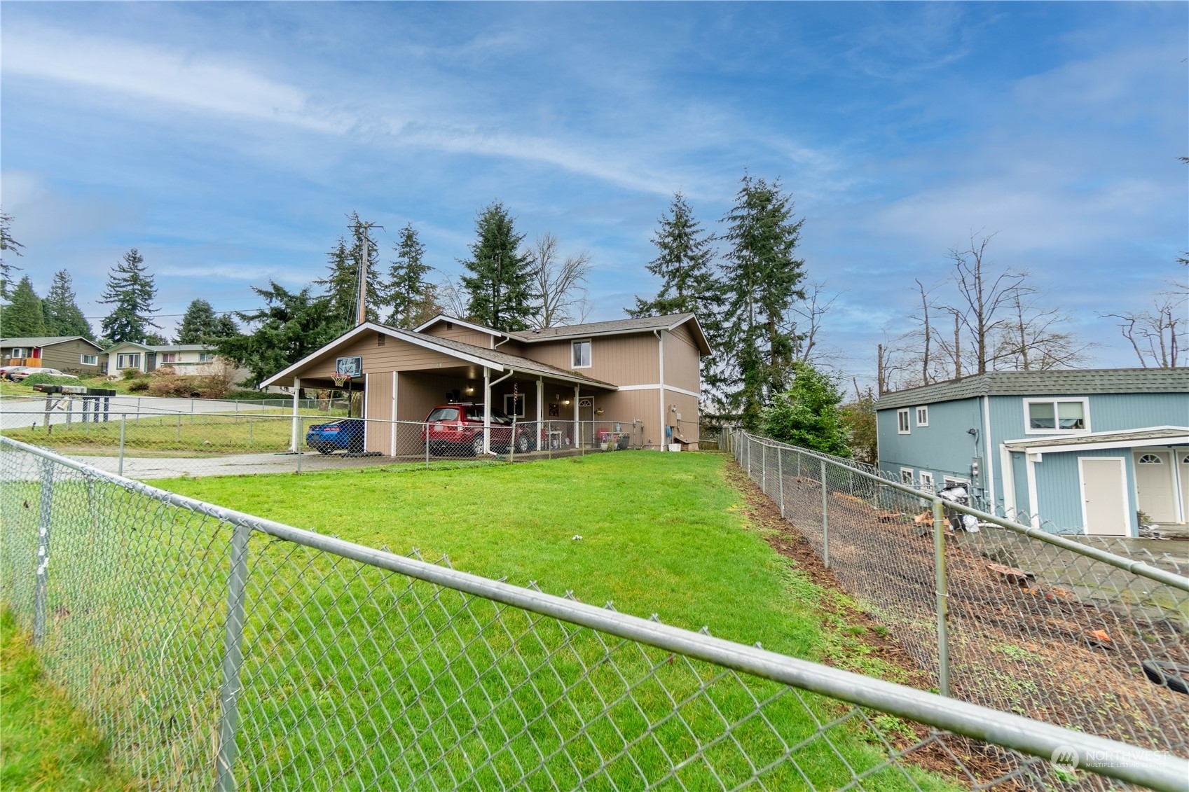 Property Photo:  6108  Kenwood Drive  WA 98203 