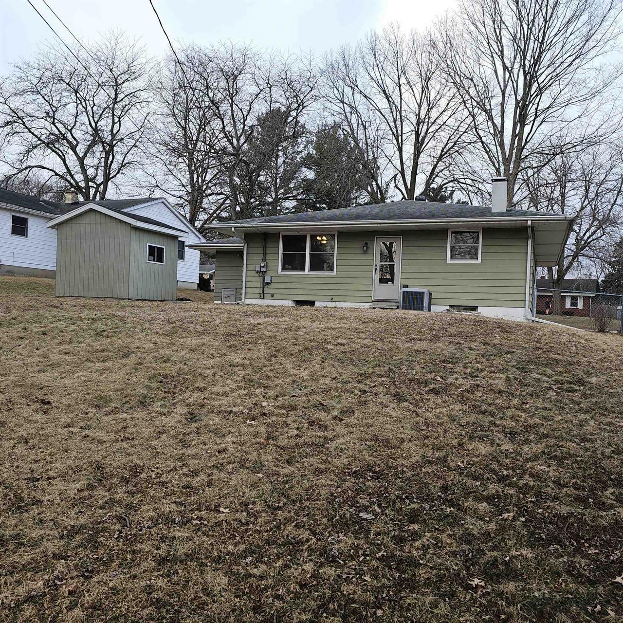 Property Photo:  1020 North Osborne Avenue  WI 53548 