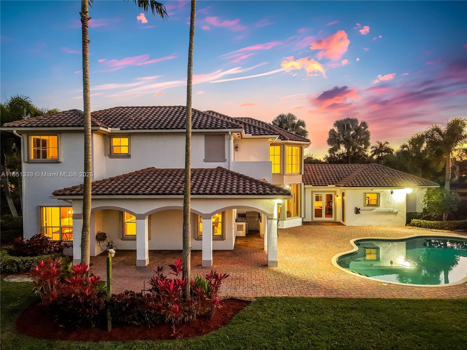 Property Photo:  14403 S Jockey Cir S  FL 33330 