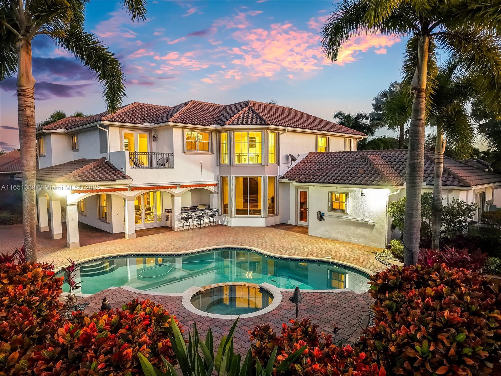 Property Photo:  14403 S Jockey Cir S  FL 33330 