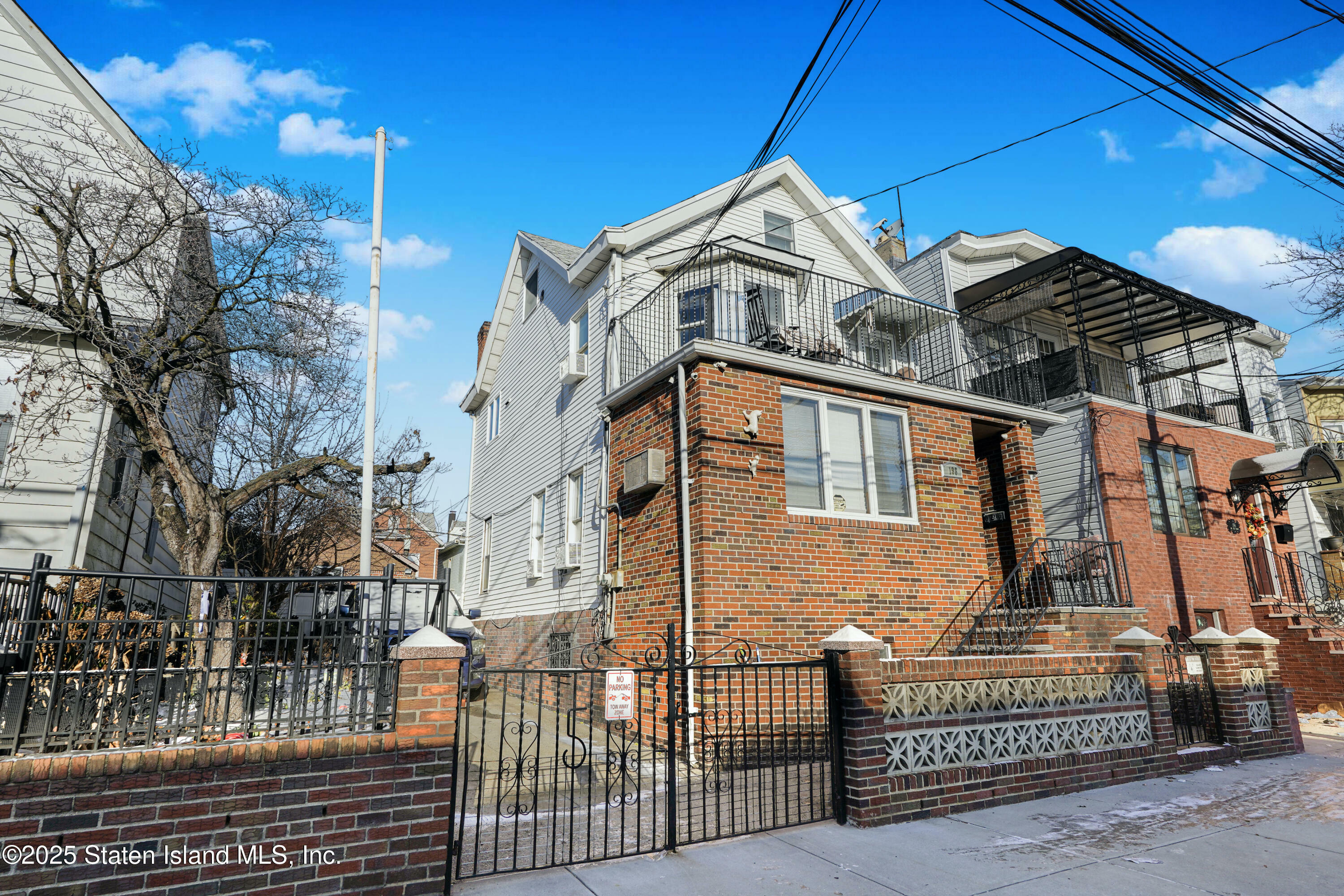 Property Photo:  198 Bay 11th Street  NY 11228 