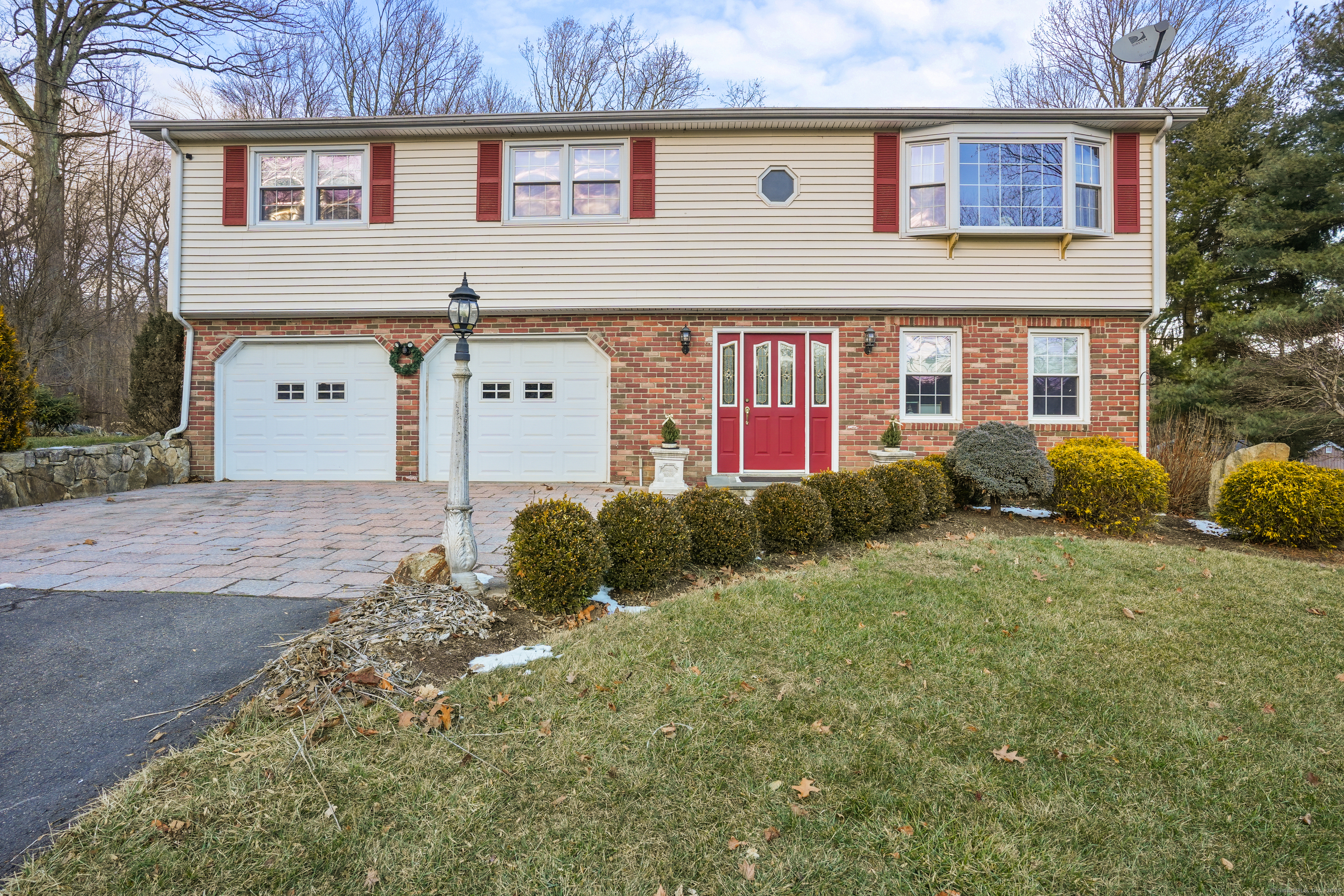 Property Photo:  7 John Dominick Drive  CT 06484 