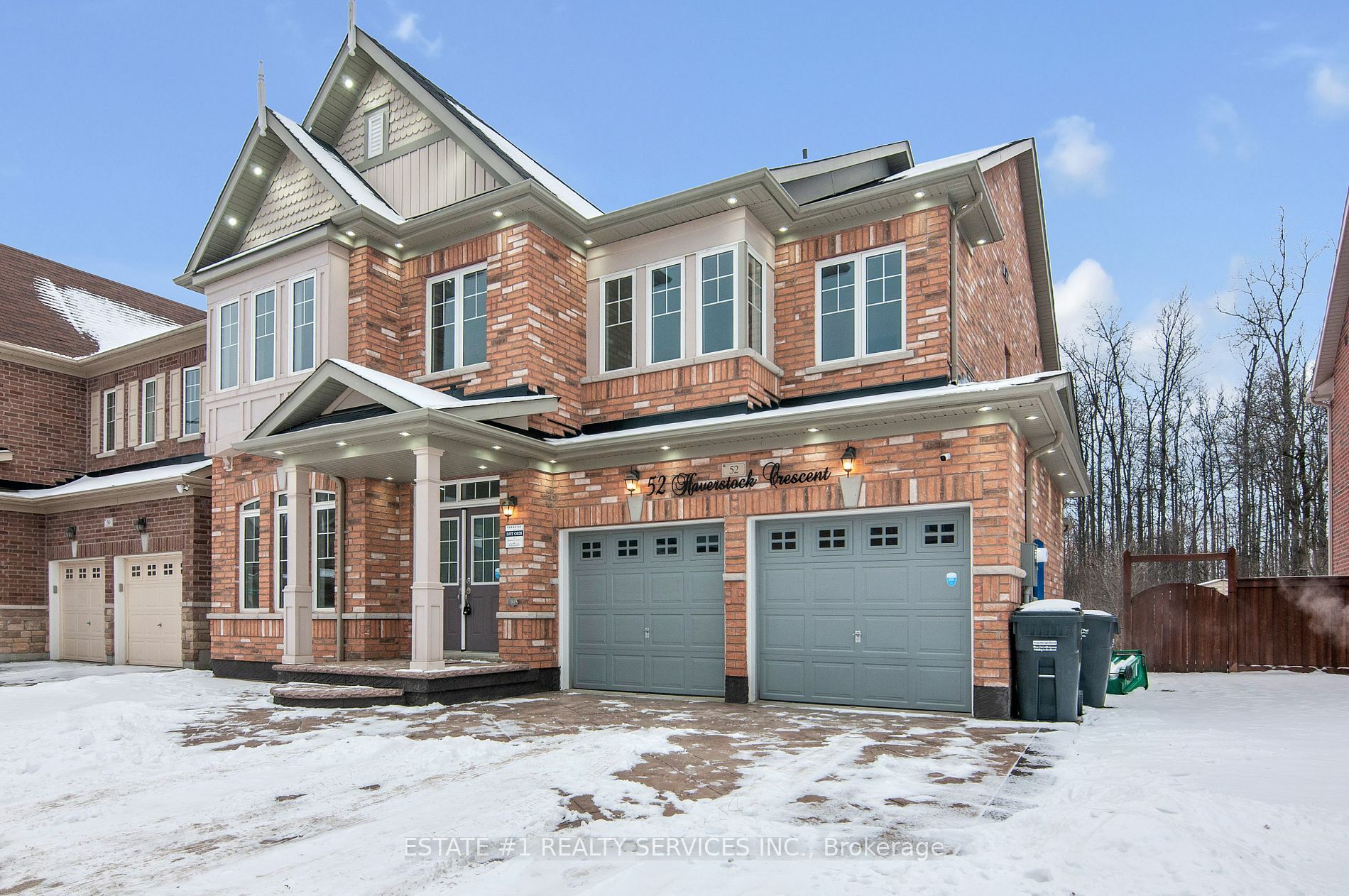 Property Photo:  52 Haverstock Cres  ON L7A 0G1 