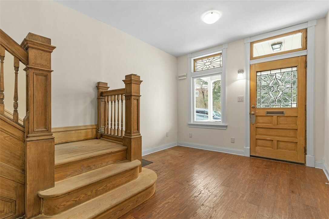 Property Photo:  190 Sheridan Ave  PA 15202 