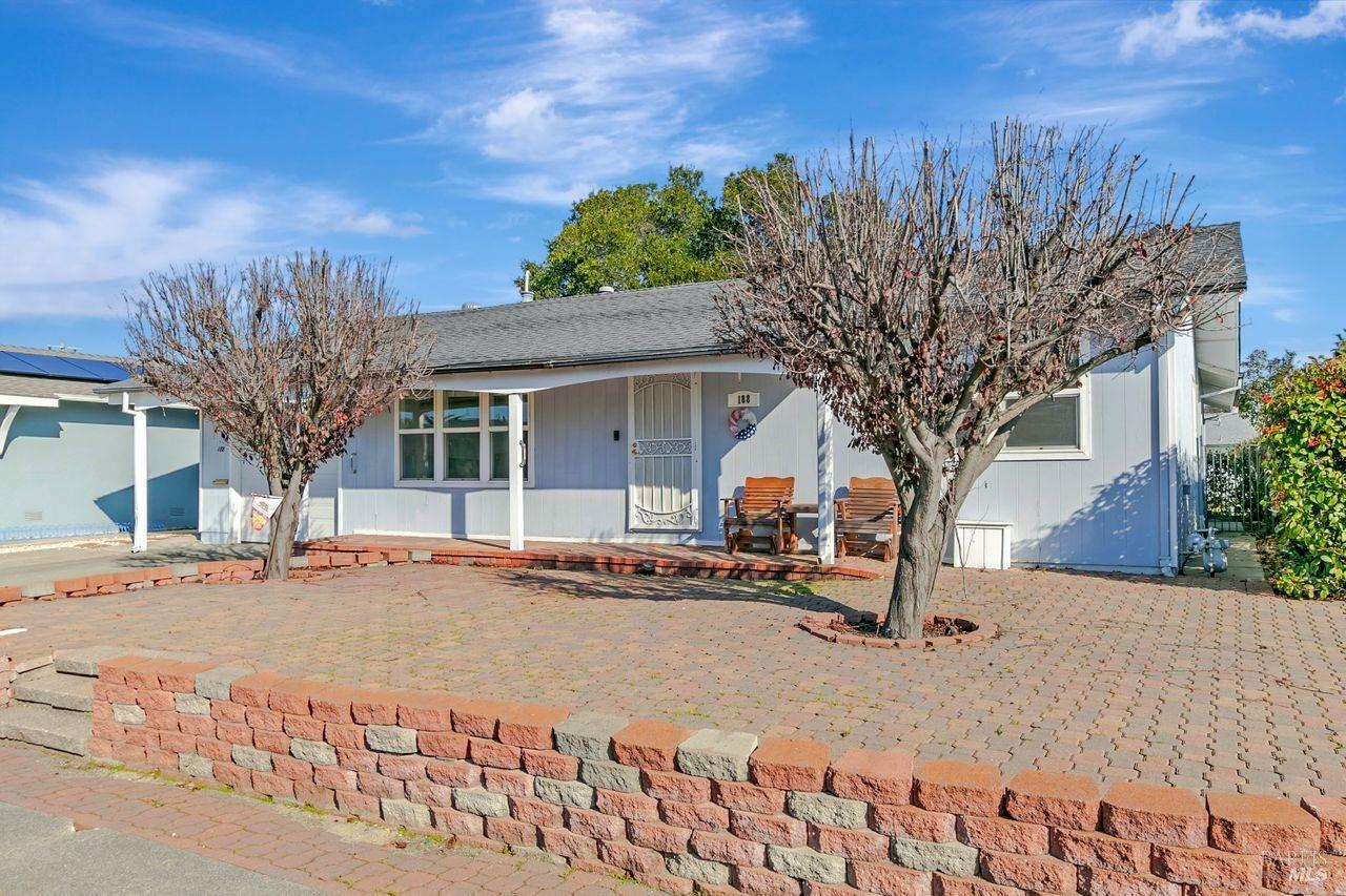 Property Photo:  188 Glacier Circle  CA 95687 