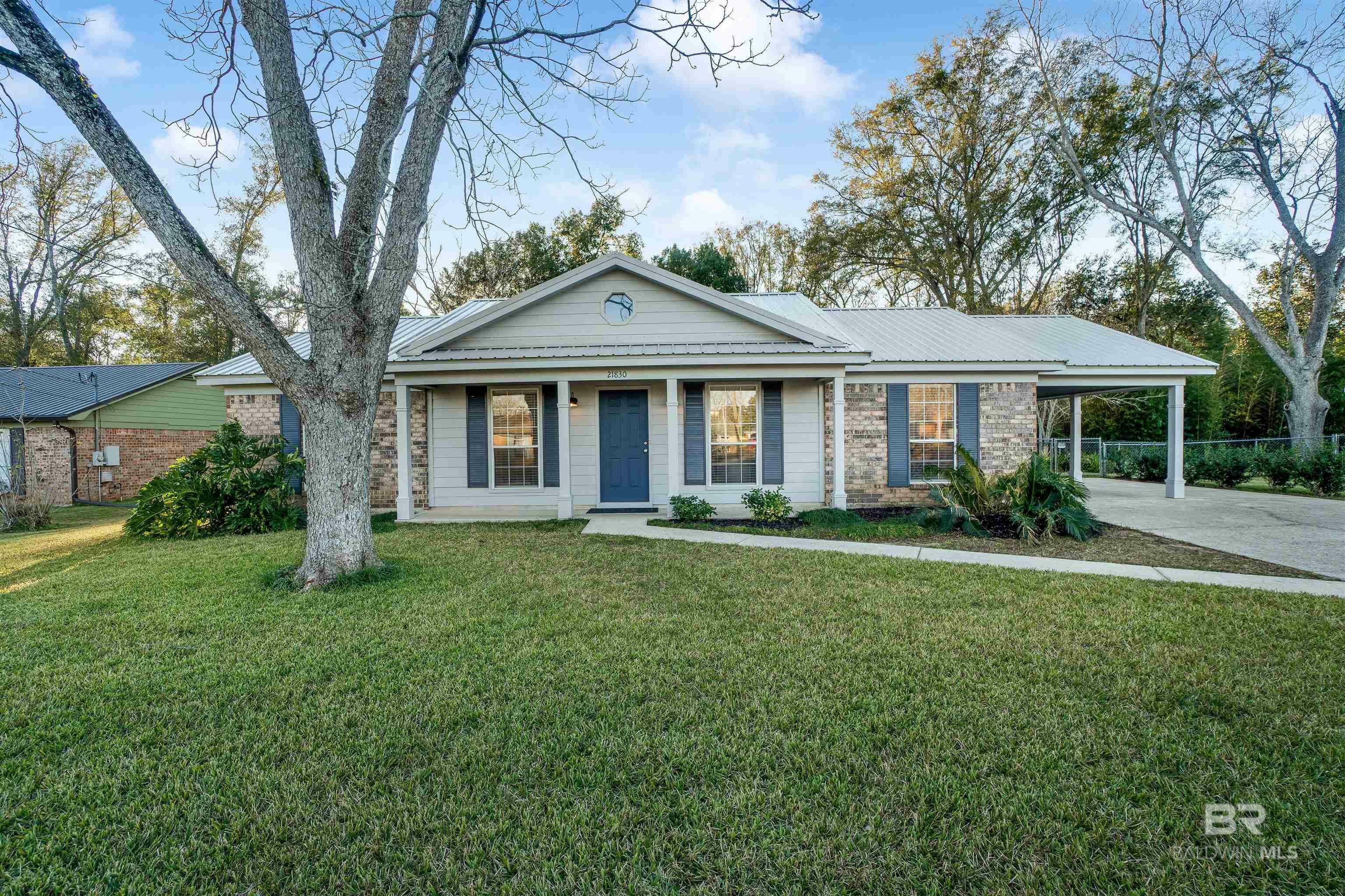 Property Photo:  21830 Mahan Drive  AL 36567 