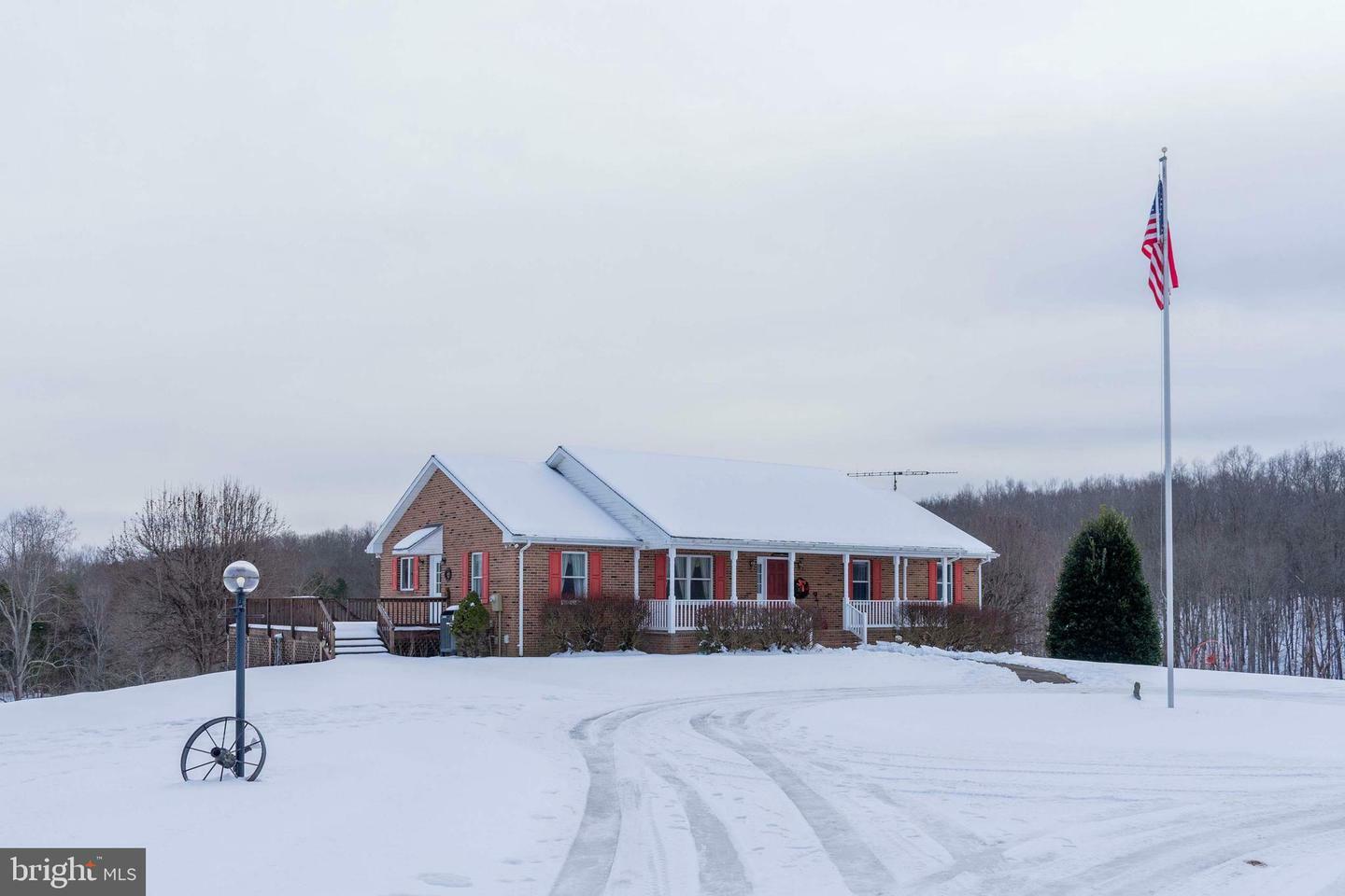 Property Photo: 15278 Cox Mill Road VA 22942