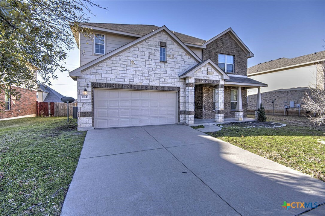 Property Photo:  814 Red Fern Drive  TX 76548 