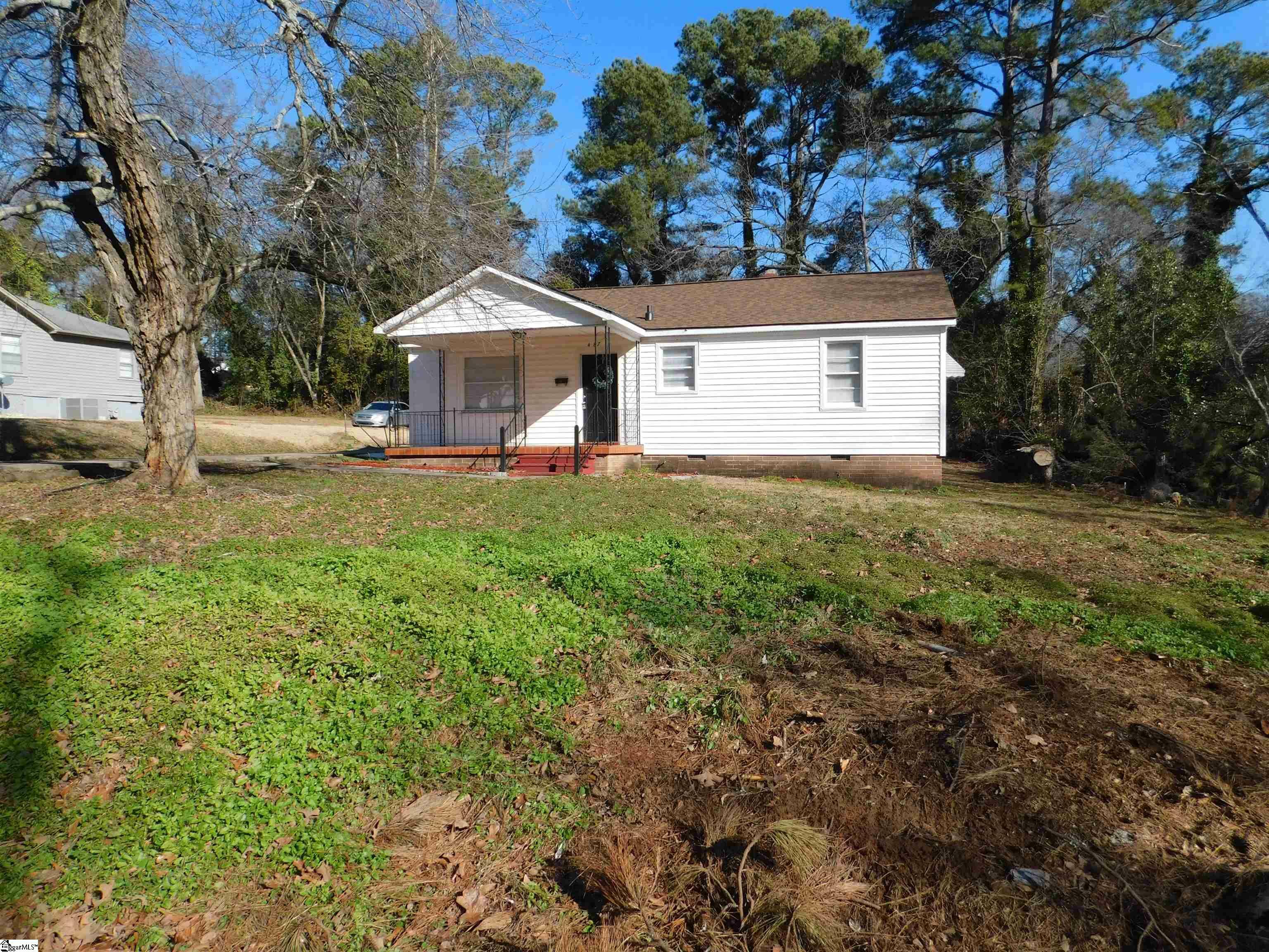 Property Photo:  487 Longview Drive  SC 29302 