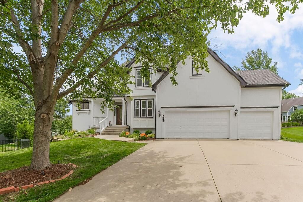 Property Photo:  12823 Connell Street  KS 66213 