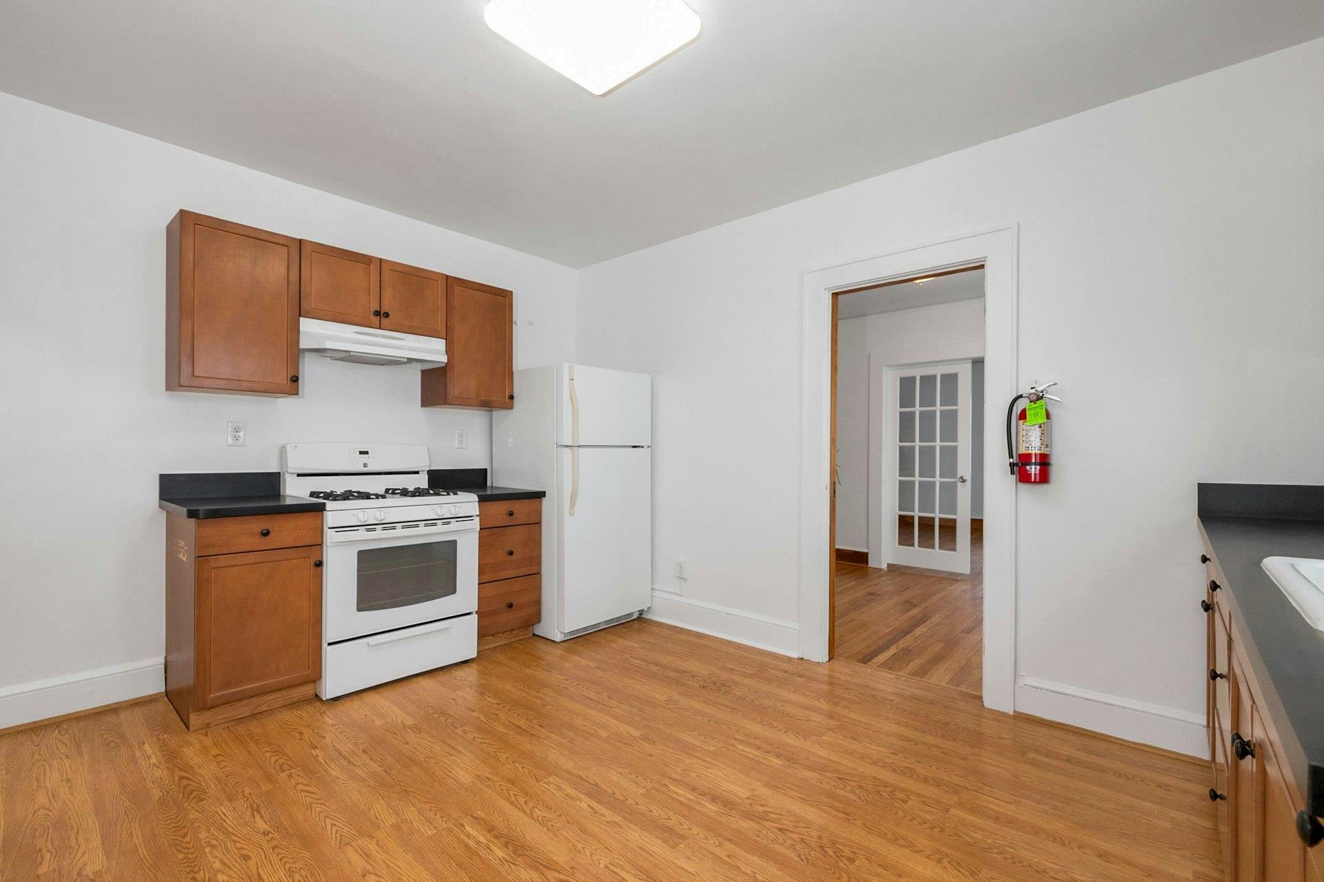 Property Photo:  70 Howard Street 2  NY 10591 