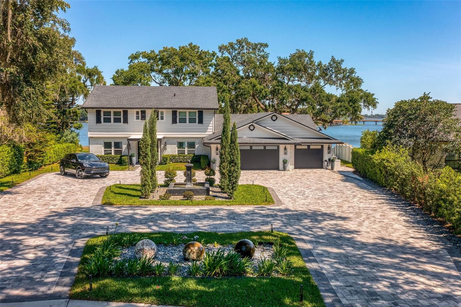 Property Photo:  6517 Cay Circle  FL 32809 