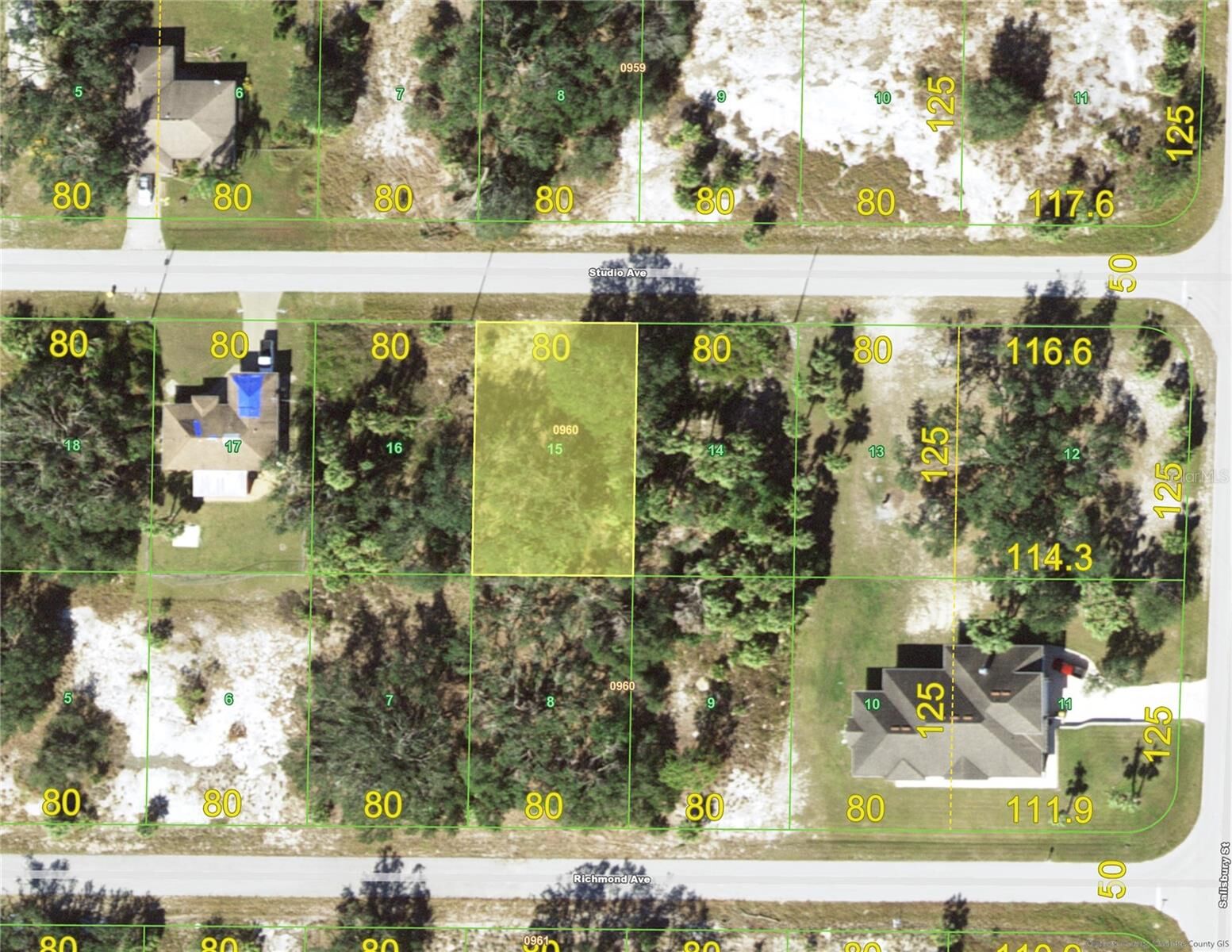 Property Photo:  19211 Studio Avenue  FL 33954 