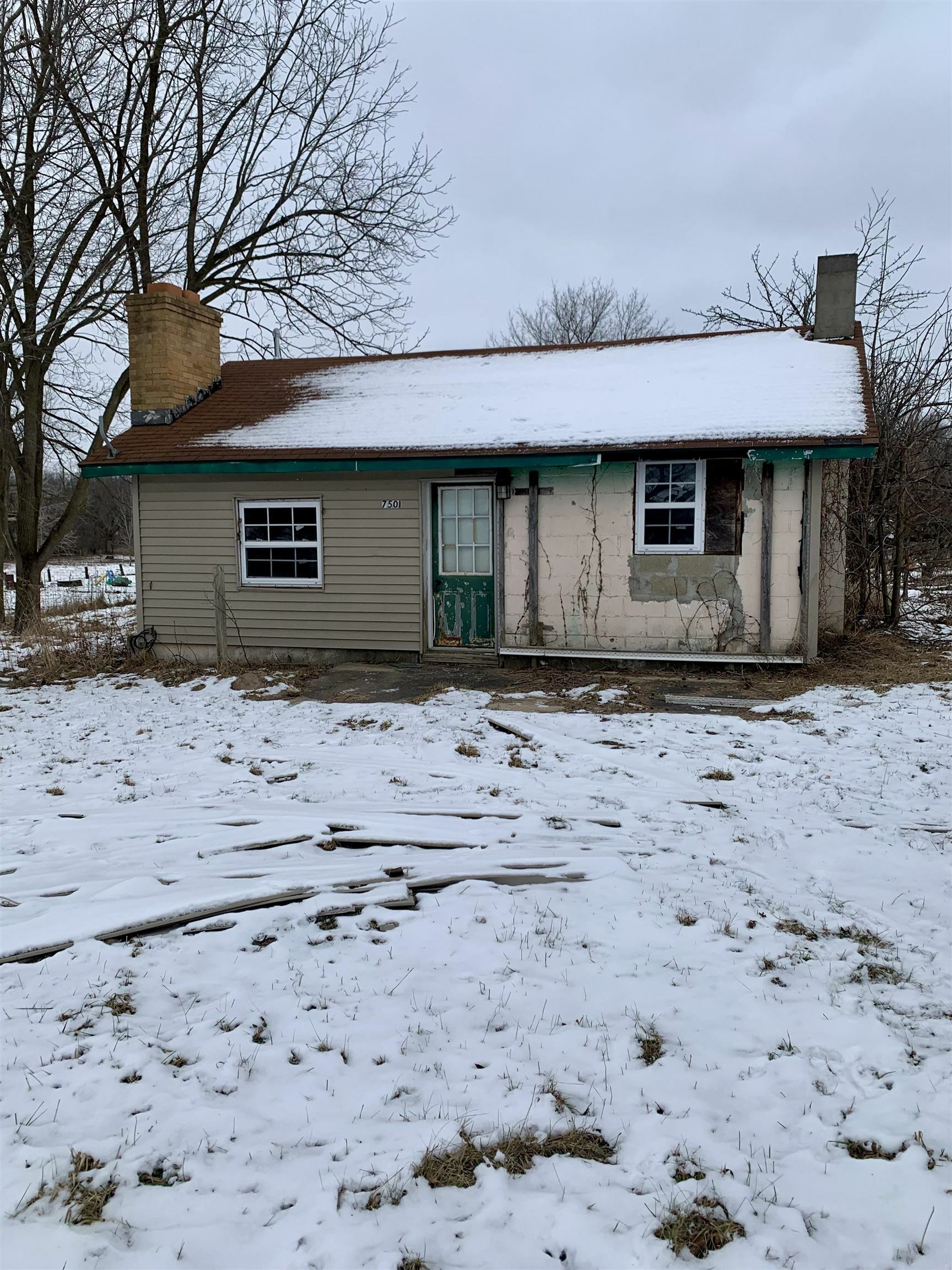 7501 Colby Road  Bancroft MI 48414 photo