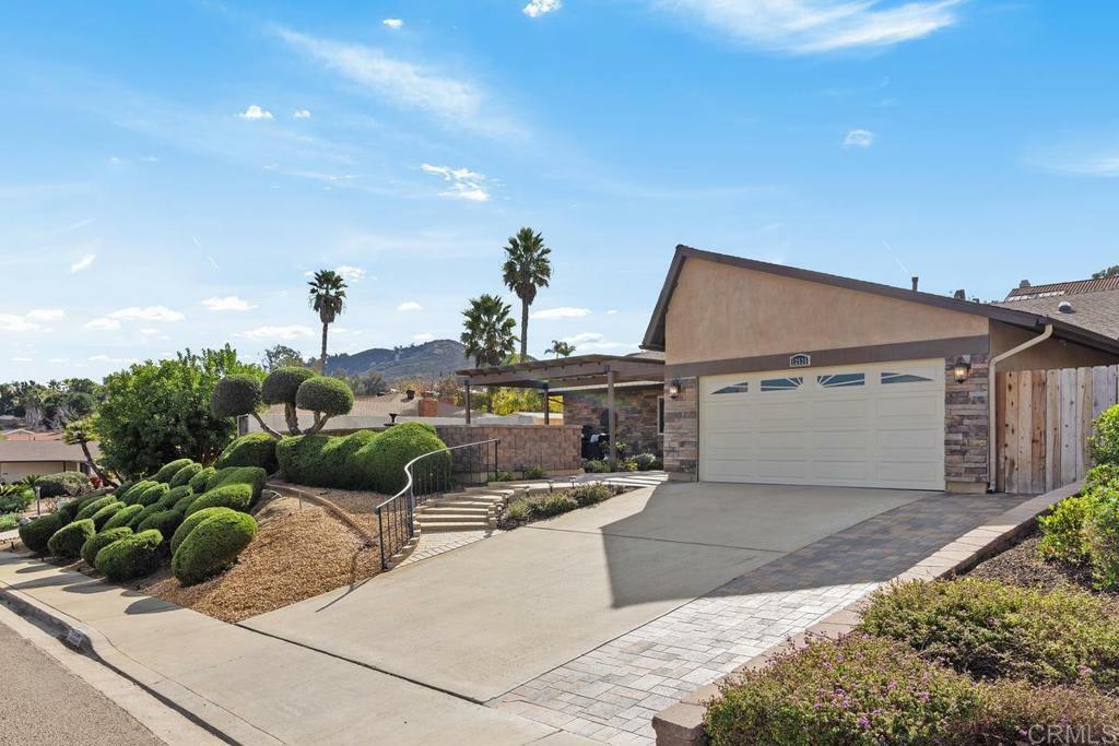 Property Photo:  12535 Nacido Drive  CA 92128 