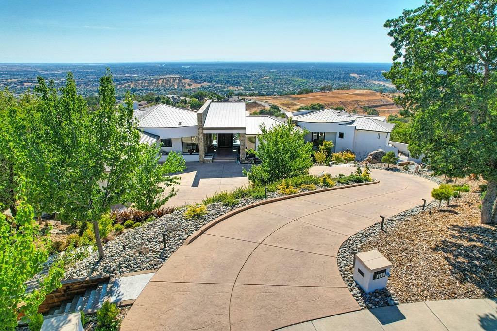 Property Photo: 500 Achilles Court CA 95762