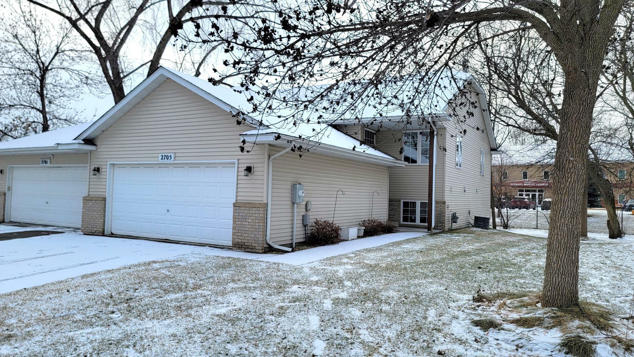 Property Photo:  2705 Parkhaven Court N  MN 55444 