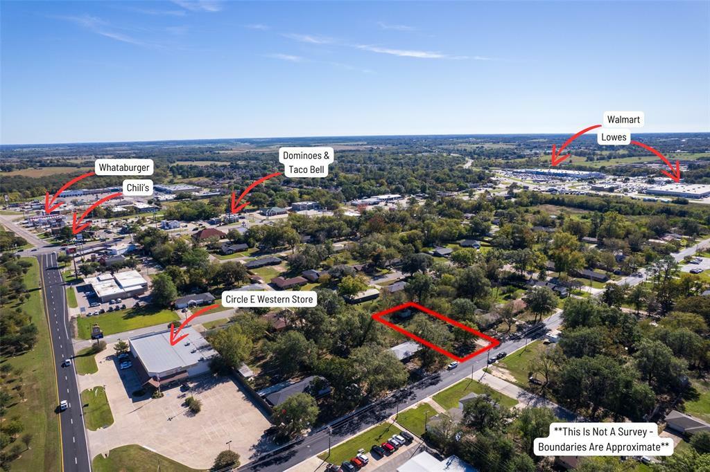 Property Photo: 1320 Holiday Drive TX 75482