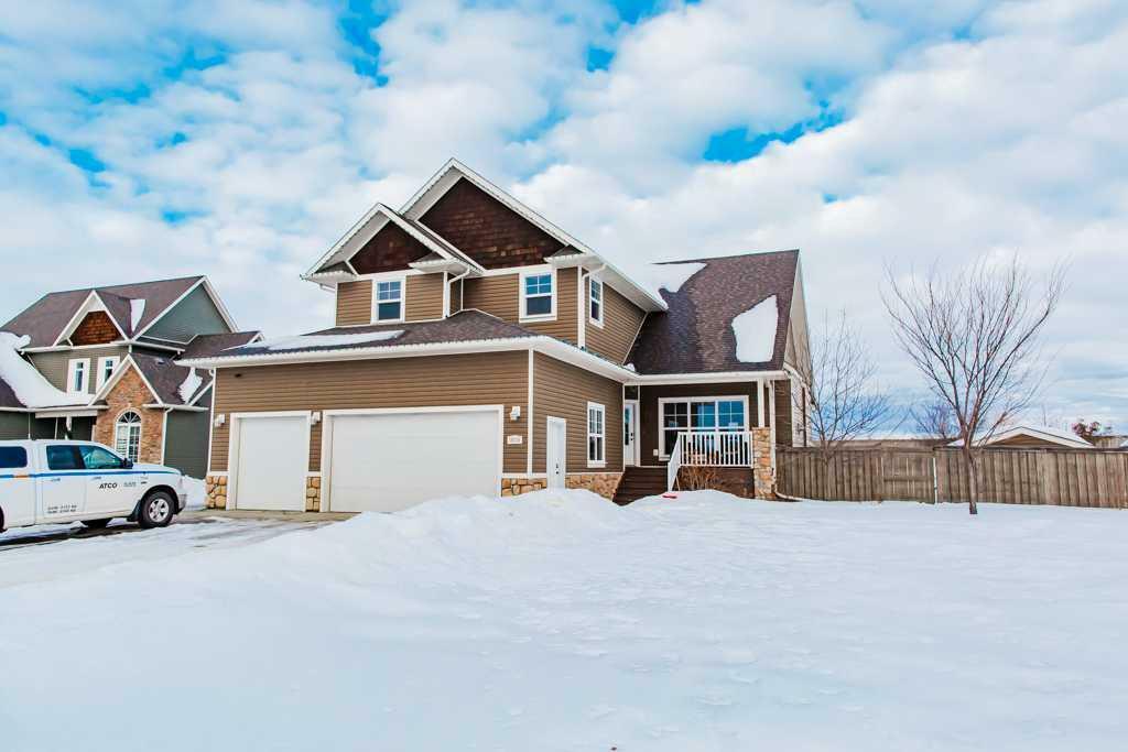 Property Photo:  10534 160 Avenue  AB T8V 0P1 