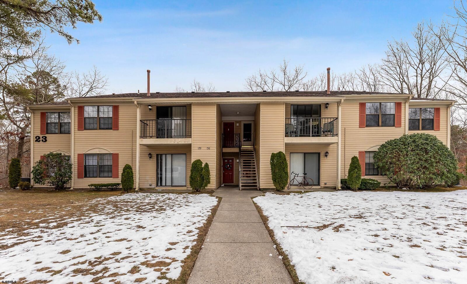 Property Photo: 130 Liberty Ct. 130 NJ 08205