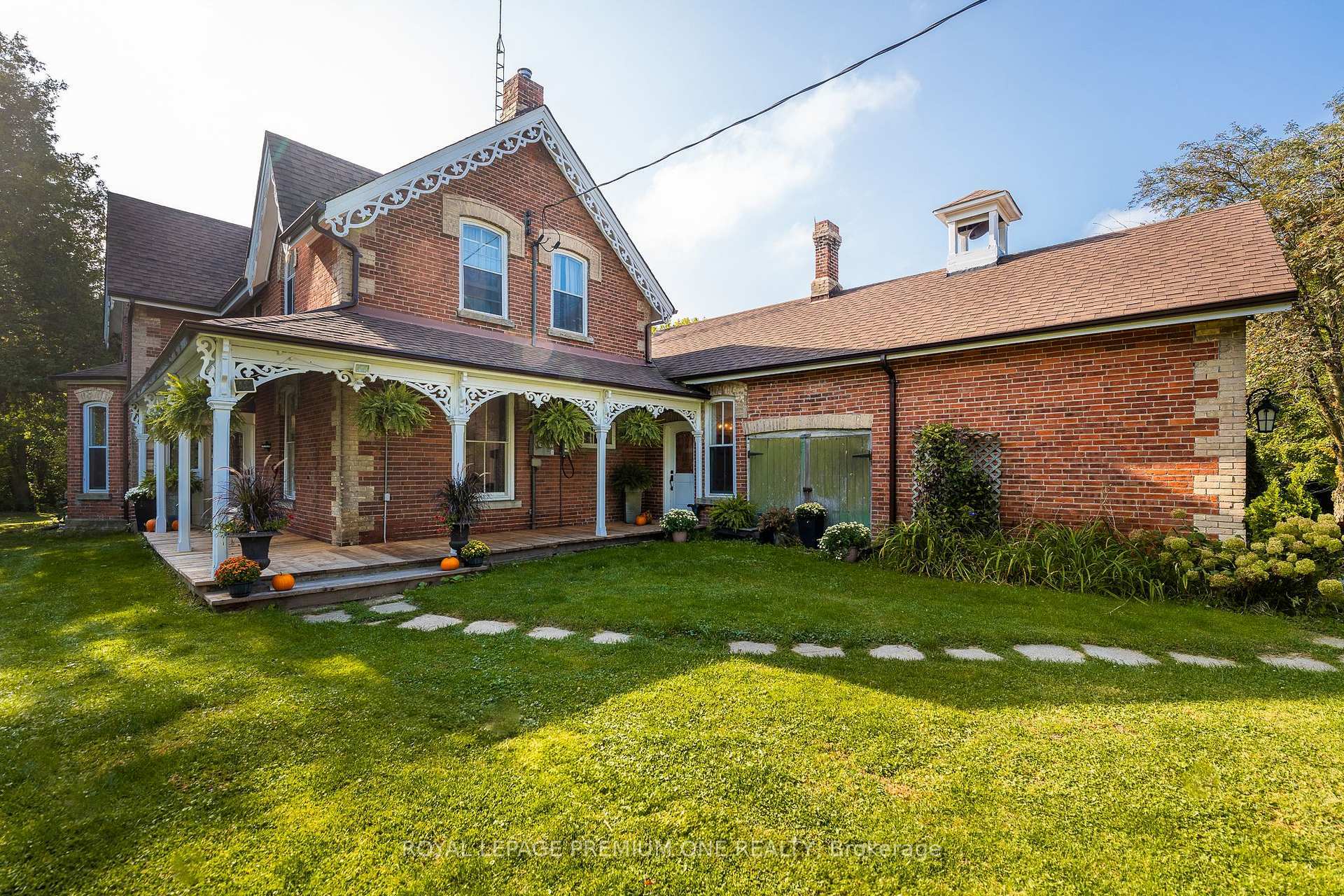 Property Photo: 14650 Heart Lake Road ON L7C 2J7