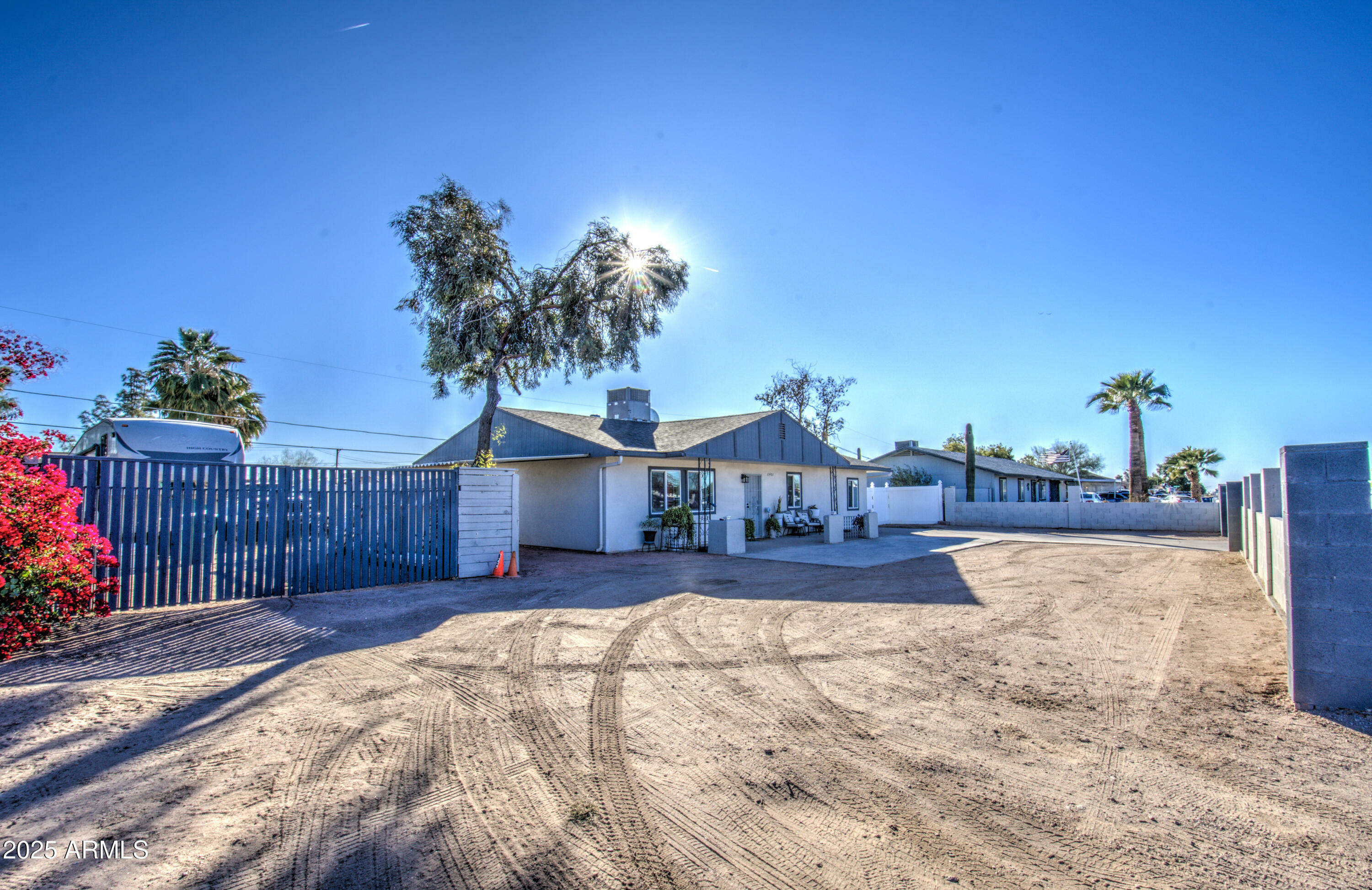 Property Photo: 11451 E Broadway Road AZ 85208