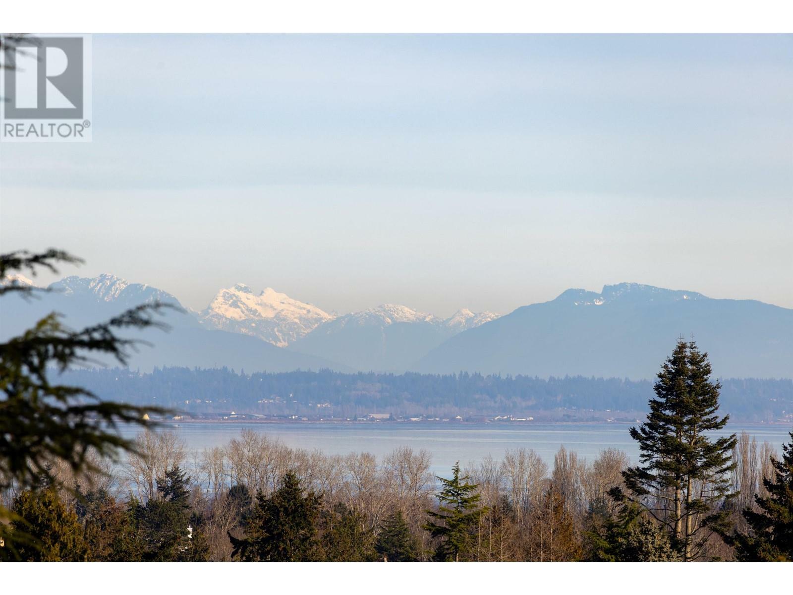 Property Photo: 5318 4A Avenue BC V4M 1H5