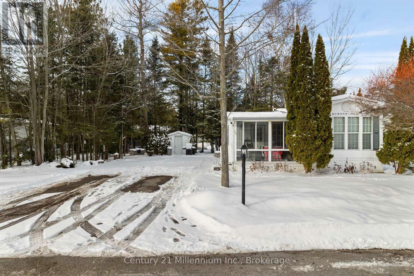 Property Photo:  59 Topaz Street  ON L9Z 1X7 