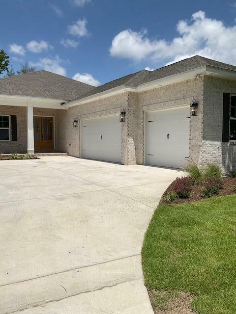 Property Photo: 127 Country Club Road FL 32579