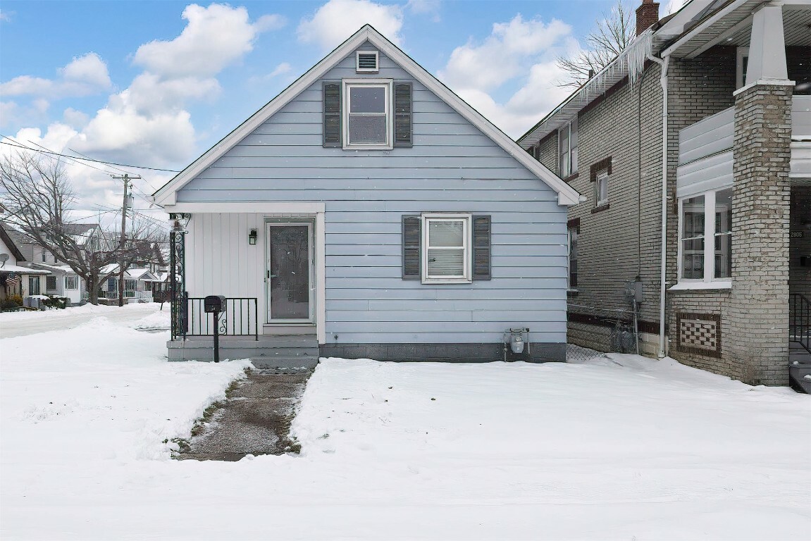 Property Photo:  2901 Perry Street  PA 16504 