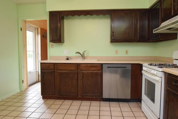 Property Photo: 1325 Indian Boundary Road IN 46304