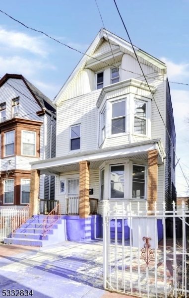 Property Photo:  181 N 9th St  NJ 07107 