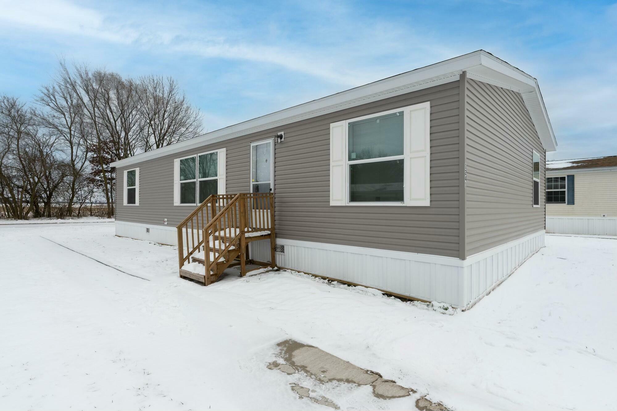 Property Photo:  1241 Manistee River Road  MI 49093 