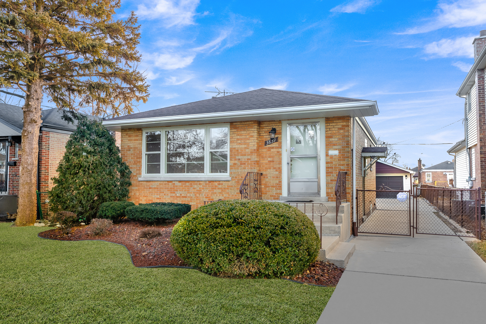 Property Photo: 3839 W 107th Street IL 60655