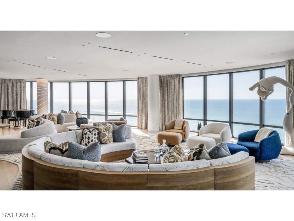 Property Photo: 4101 Gulf Shore Boulevard N Ph-2 FL 34103