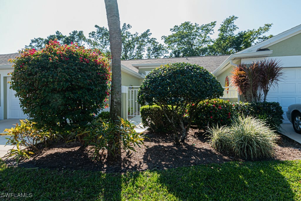 Property Photo:  9247 Coral Isle Way  FL 33919 