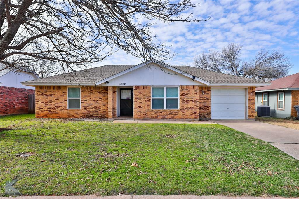 Property Photo:  3742 Radcliff Road  TX 79602 