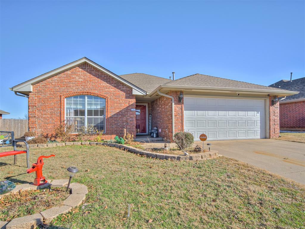 Property Photo:  8404 Aspen Hills Drive  OK 73132 