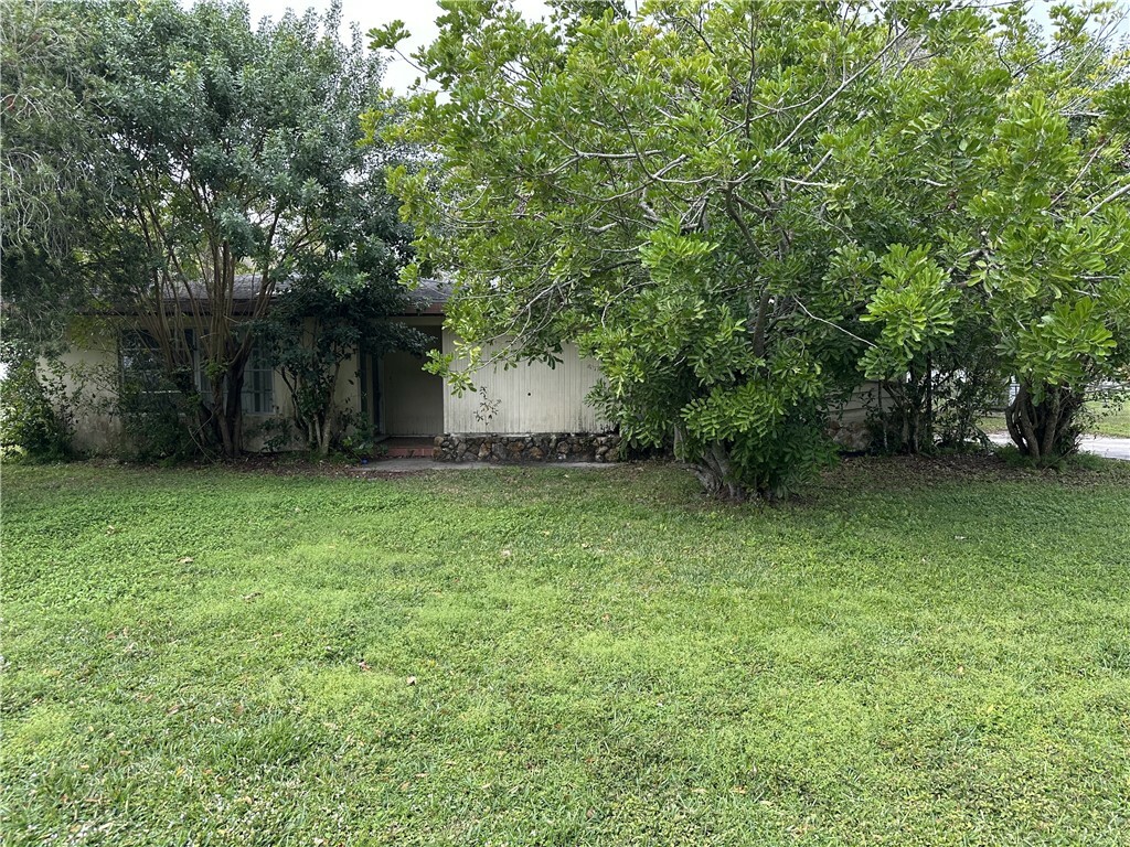 Property Photo:  1335 35th Avenue  FL 32960 