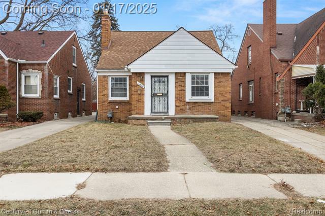 Property Photo:  16892 Robson Street  MI 48235 