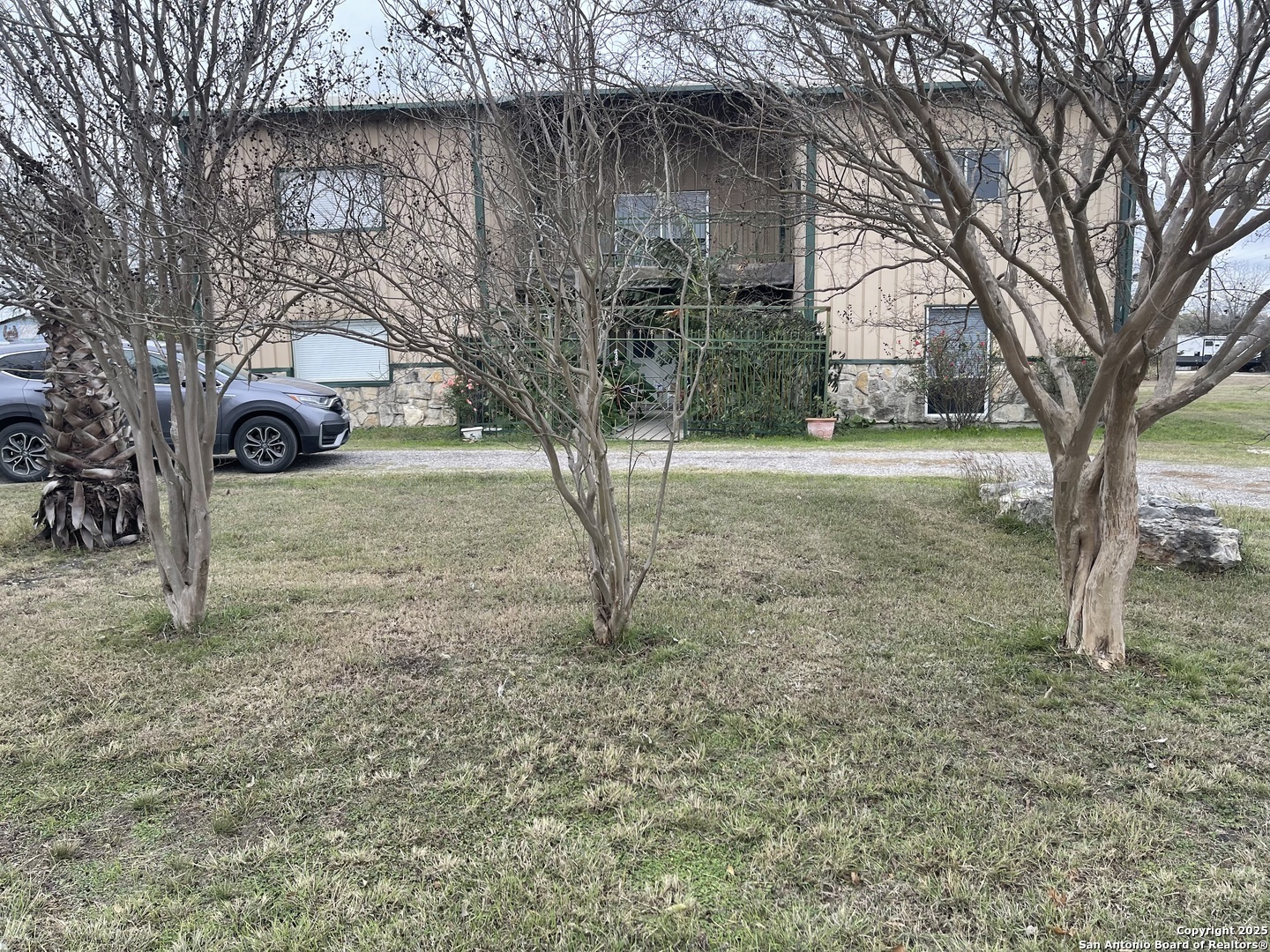 Property Photo: 483 Sassman Rd TX 78124