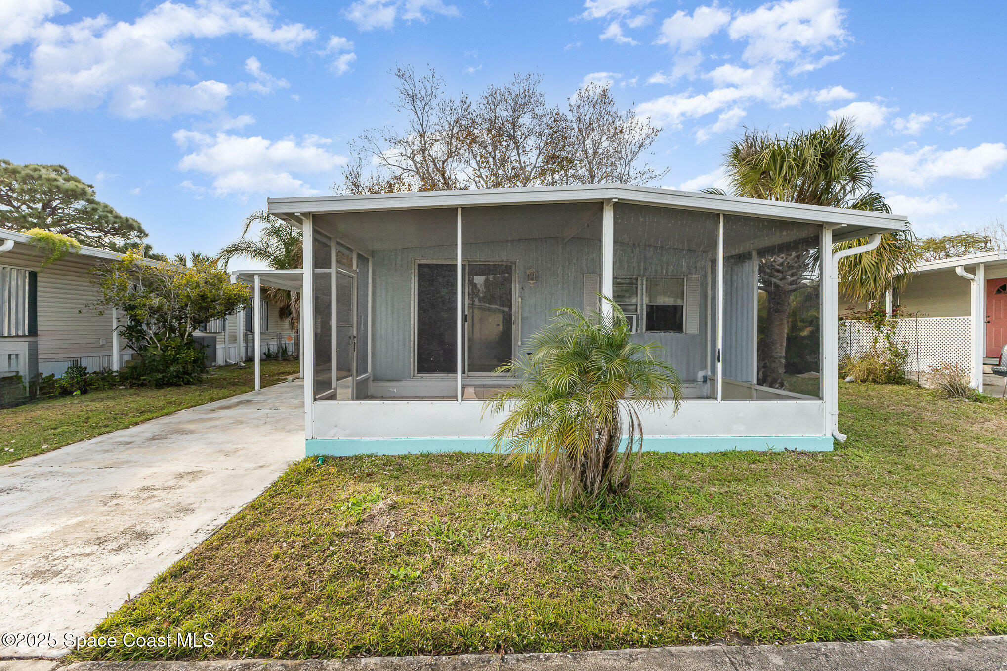 Property Photo:  1830 Seagrape Street NE  FL 32905 